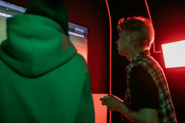 Comment les mises à jour logicielles nous espionnent-elles ?